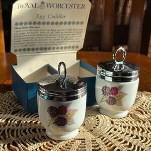Royal Worcester Evesham Egg Coddlers Pair w/ Box Mixed Fruit England